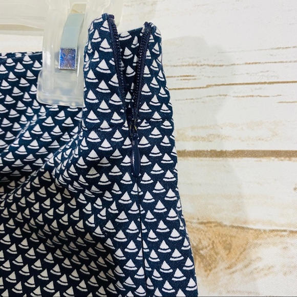 Talbots Women’s side zip cropped ankle pants 10 - Picture 4 of 6